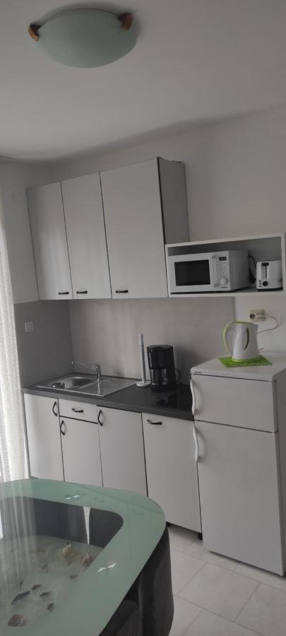 Apartmani Mille Стариград-Паклениця Екстер'єр фото